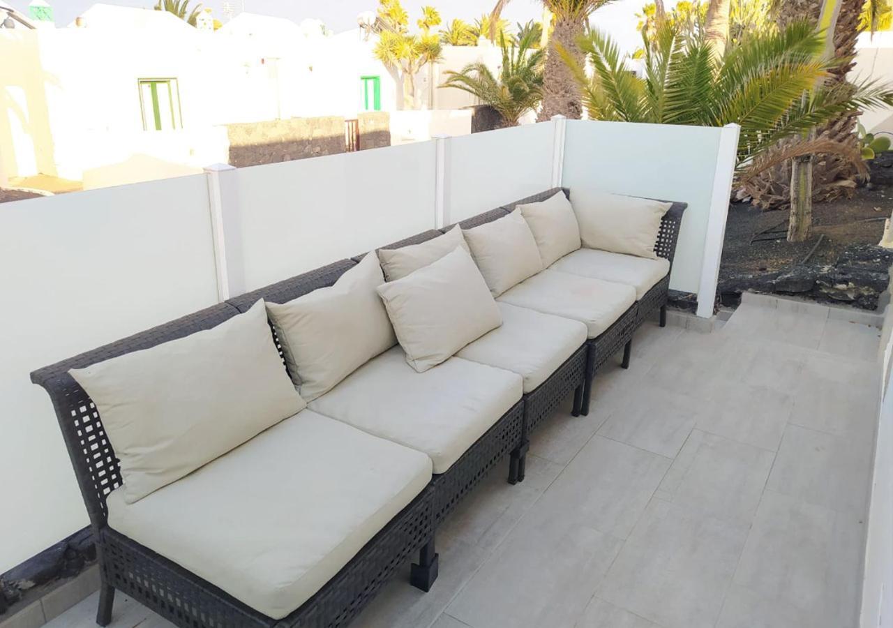 Villa Sun And Sea 4 Front De Mer Playa Rocca Costa Teguise Kültér fotó